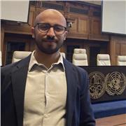 Insegnante madrelingua, esperto di relazioni internazionali, offre lezioni di francese su misura. Multilingue, metodo flessibile e